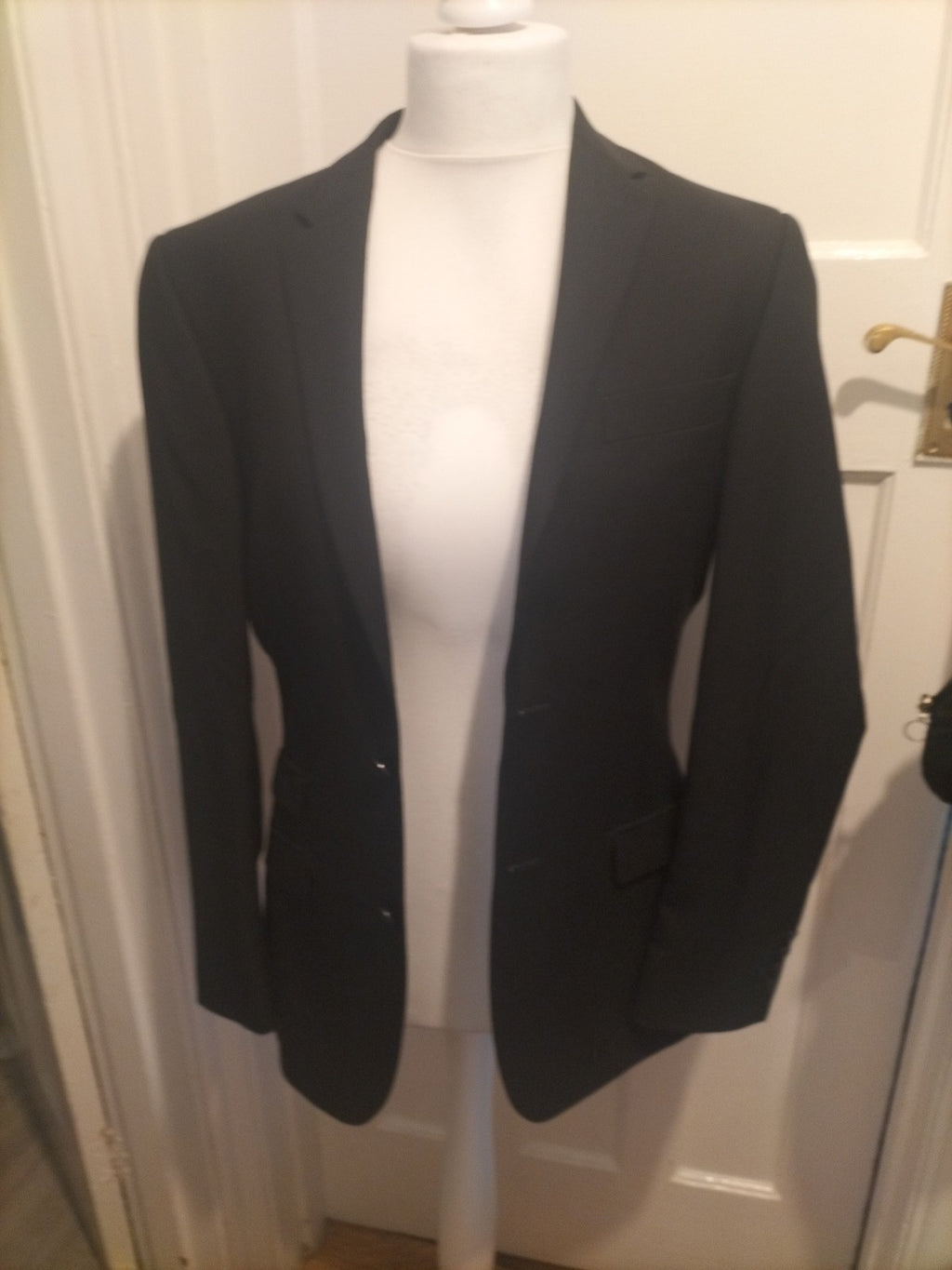 Mens Kenneth Cole Size 38R Black Padded Blazer