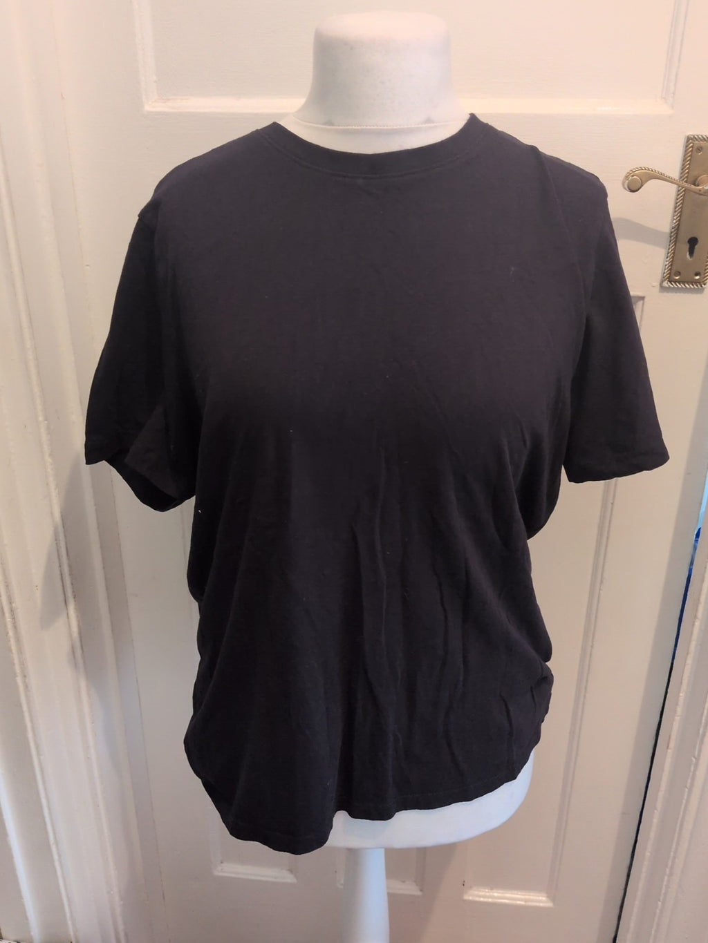 Large Primark Regular Fit Short Sleeve T-shirt Black