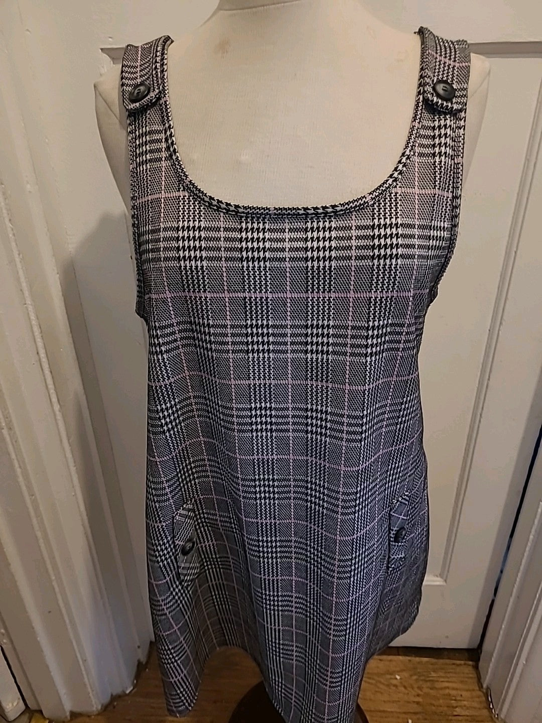 Ladies George Size 12 Black/White/Pink Check Sleeveless Dress