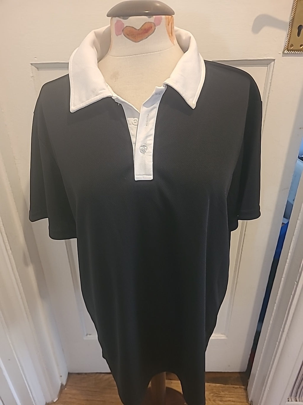 Mens 2xl Blaxk With White Collar Polo