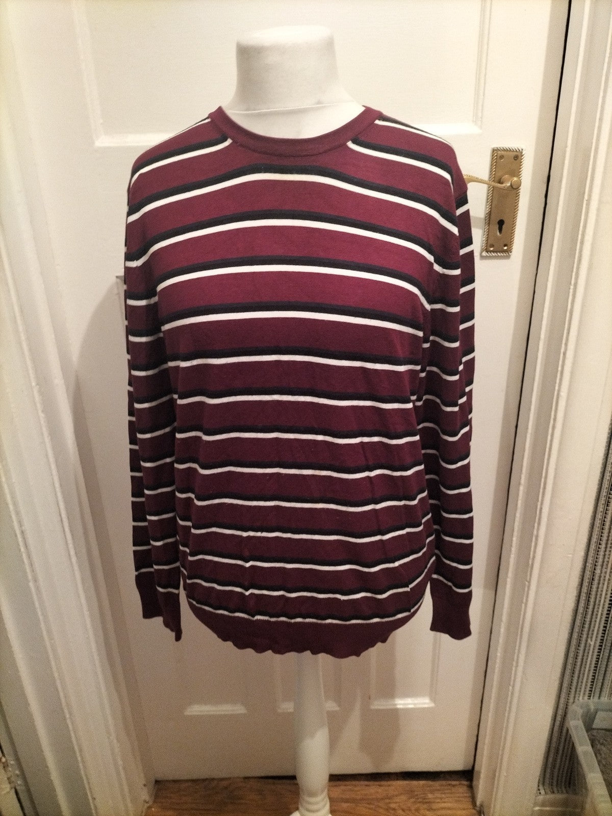 Ladies H&M Size Small Deep Purple/Black/White Long Sleeved Top