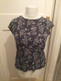 Ladies Yessica Size Small Navy And White Bird Pattern Short Sleeved Blouse