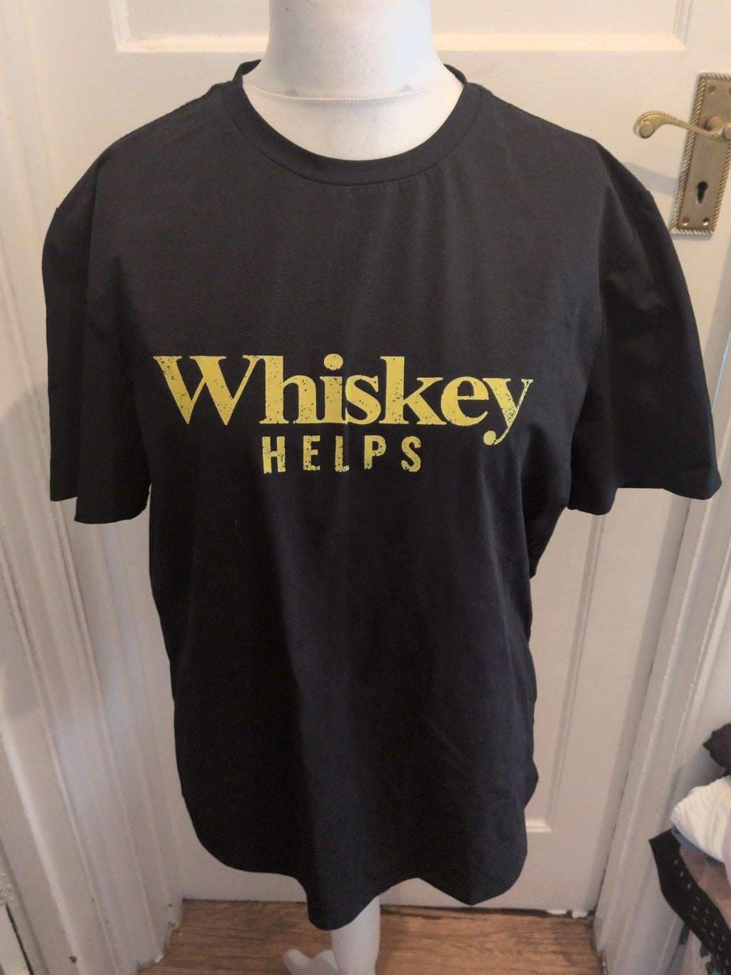 XL Black Whiskey Helps Short Sleeve Print Tshirt