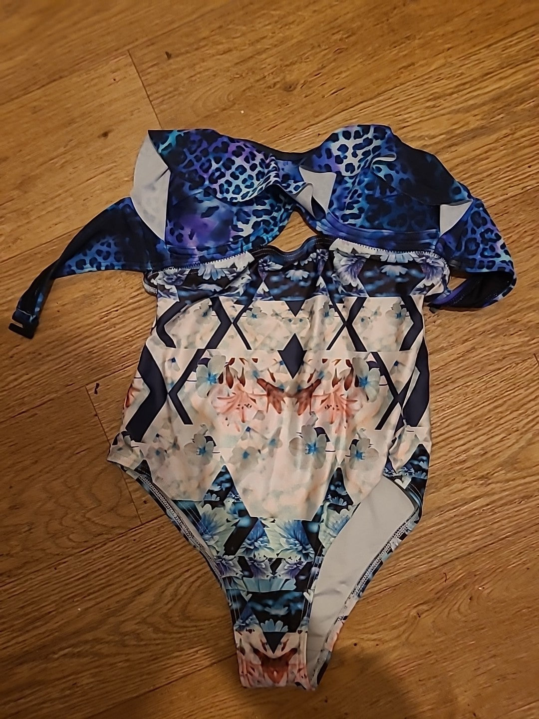 Ladies Talulah Size Small Multicoloured Padded Swimsuit