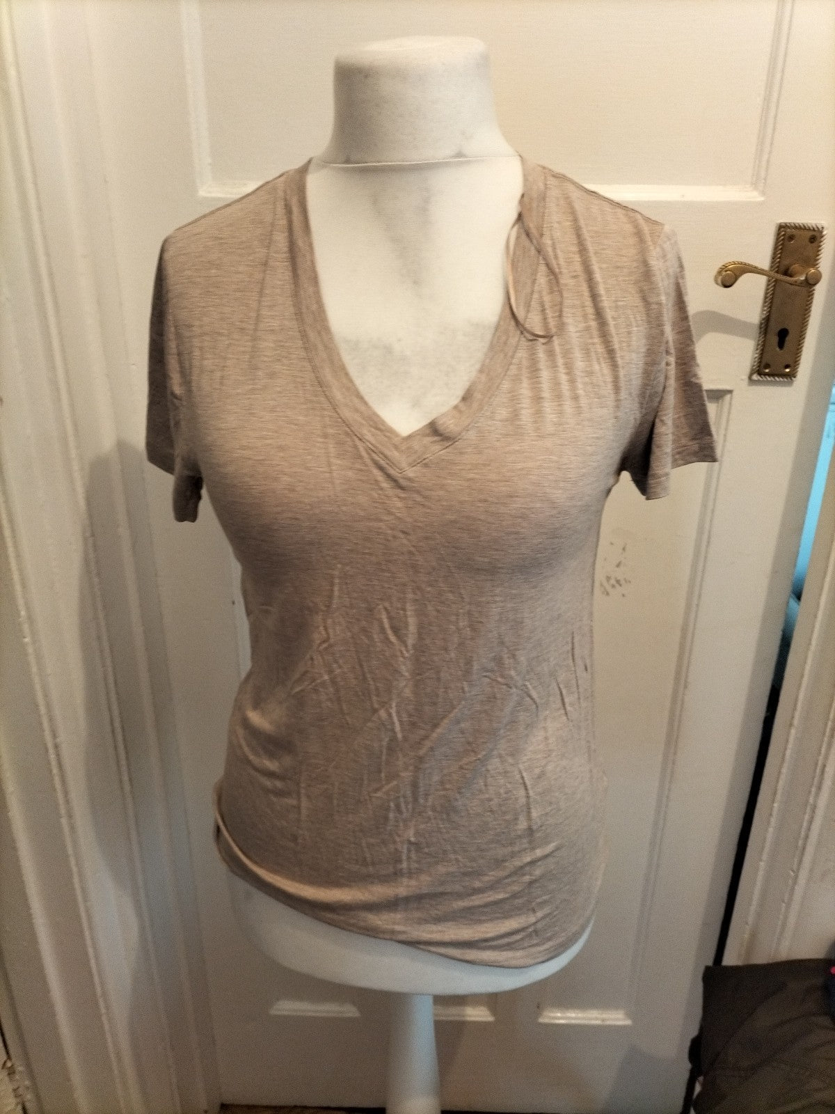 Ladies F&F Size XS Beige V Neck Short Sleeve T-shirt