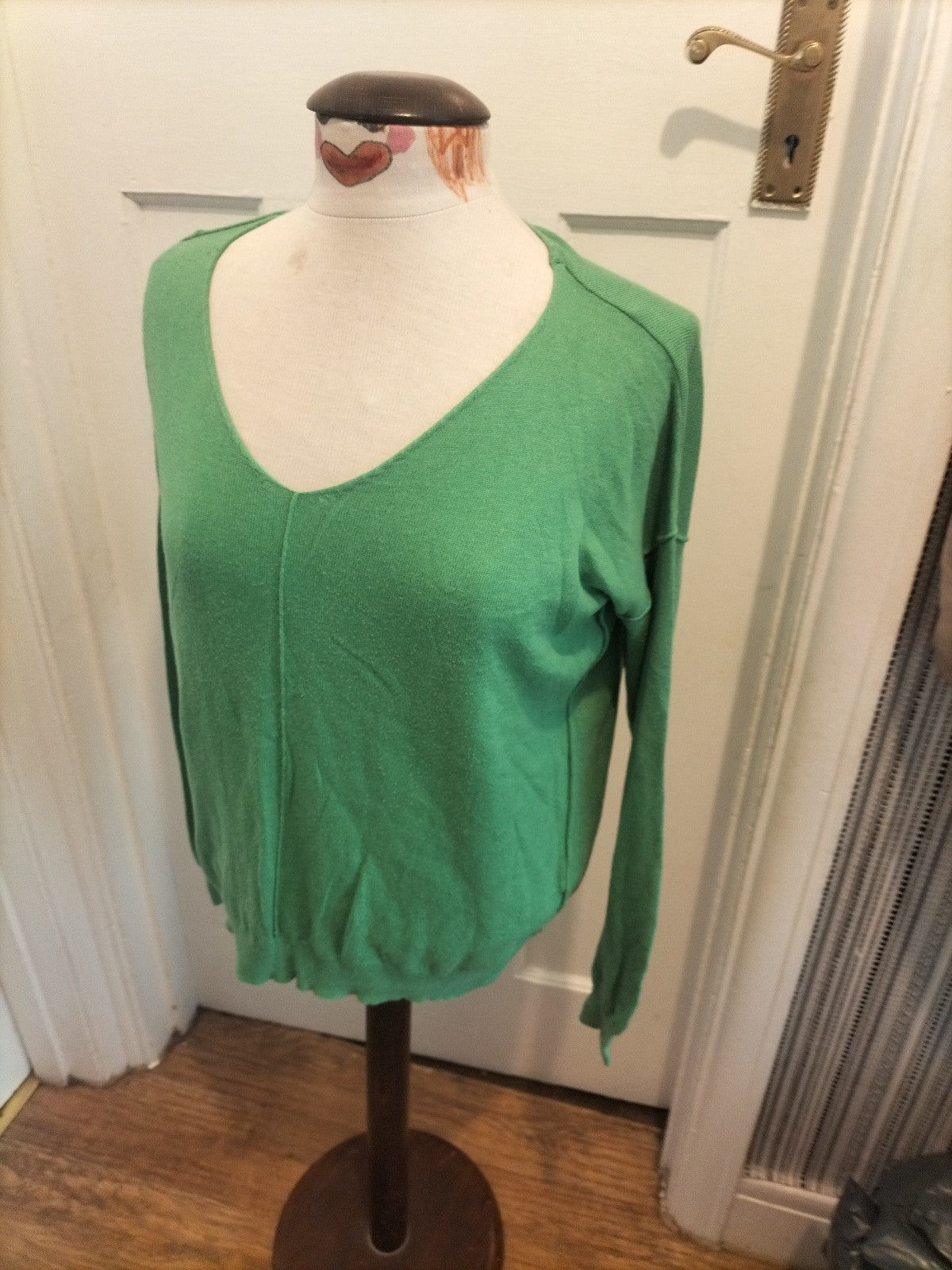 Ladies Next Size 8 Green Long Sleeved Pullover Lightweight Jumper