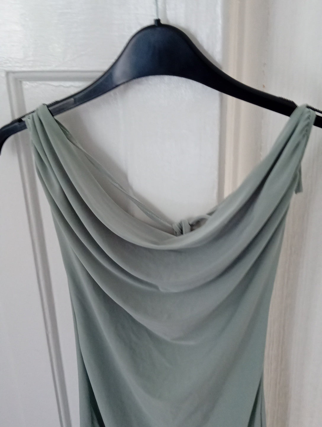 Ladies Boohoo Size 4 Dress Bodycon Sage Green Dress