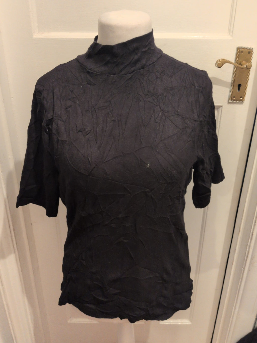 George 18 High Neck Half Sleeve Black T-shirt