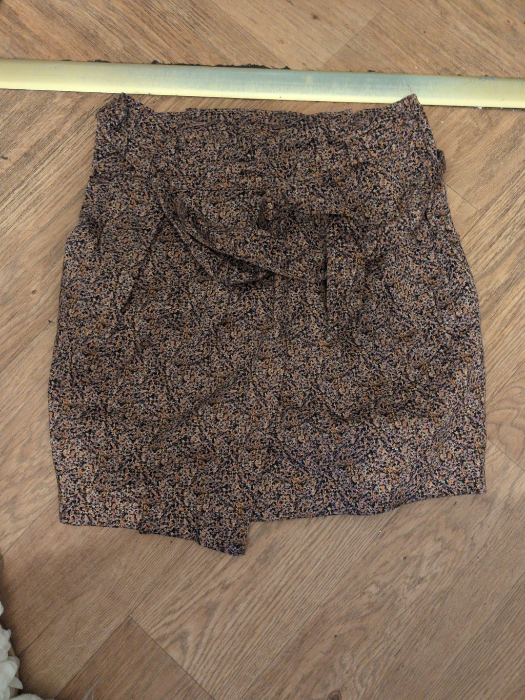 H&M 14 Multicoloured Belted Knee Length Skirt