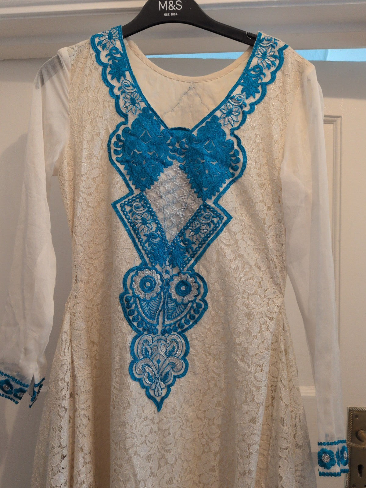 Medium Vintage Cream And Blue Long Length Flare Dress