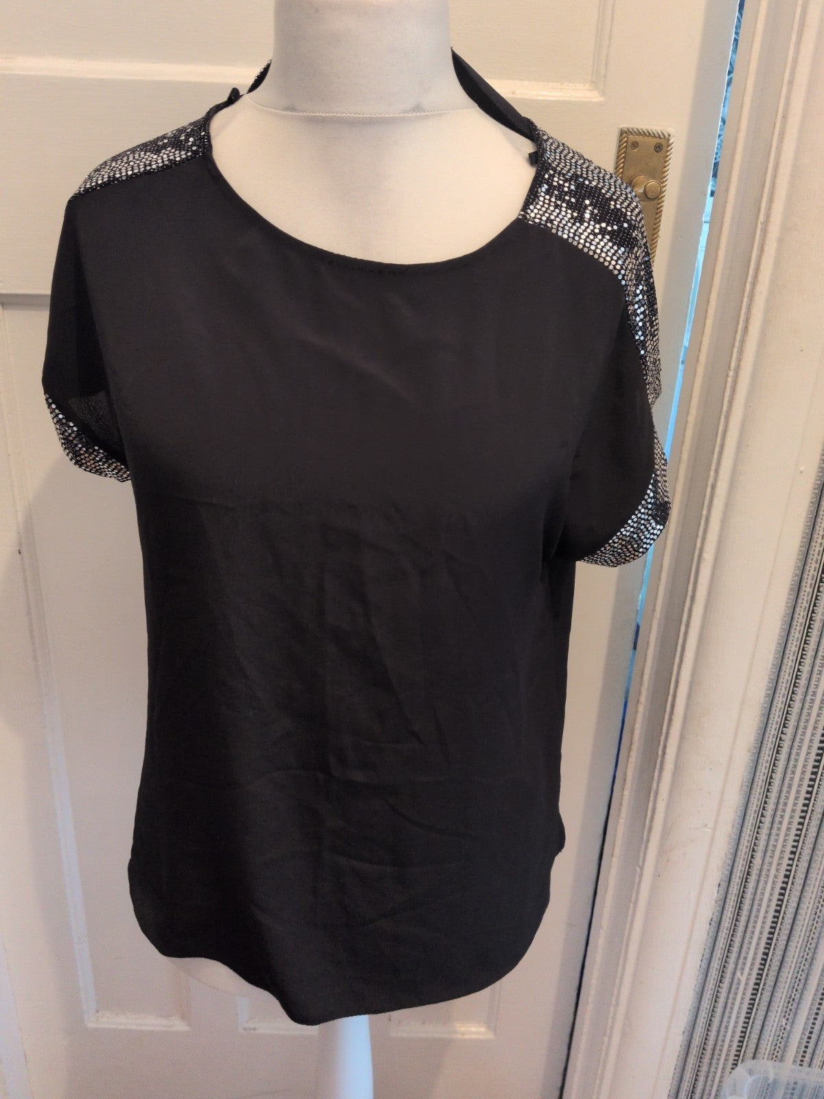 Apricot 12 Black With Silver Shoulders Short Sleeve Blouse(Some Missing)