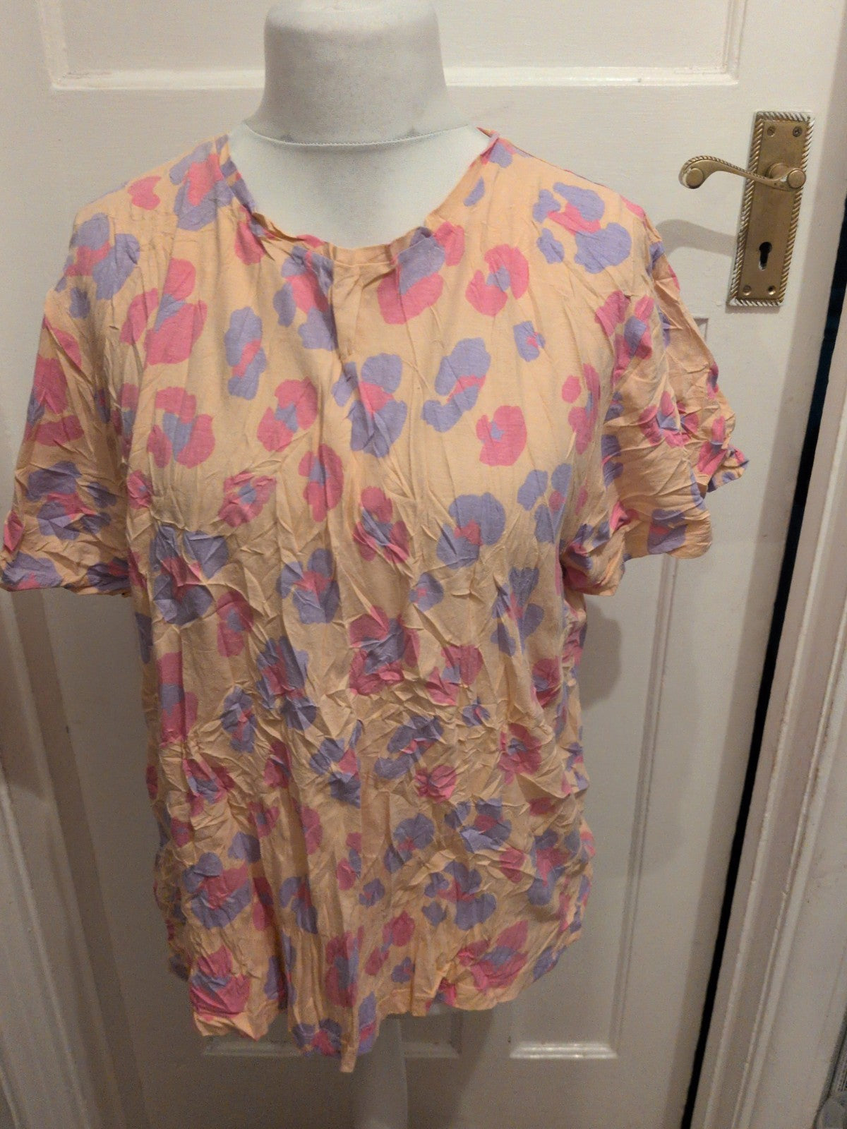 ASOS 12 Pale Peach Heart Short Sleeve T-shirt