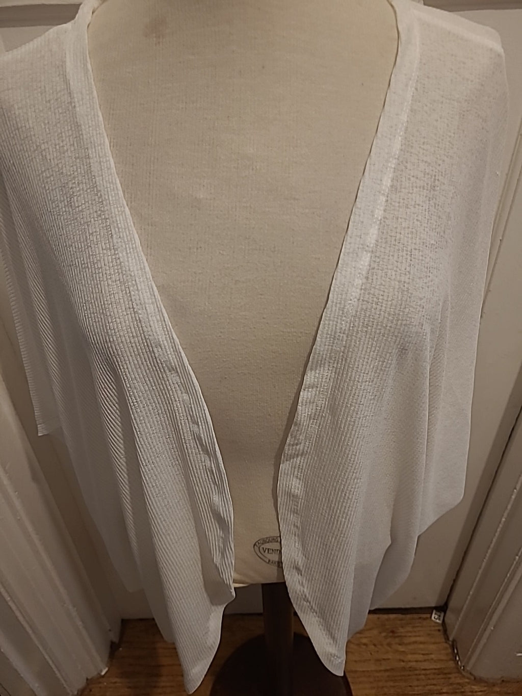 Ladies Emery Rose Size 5XL White Short Sleeved Longline Blouse
