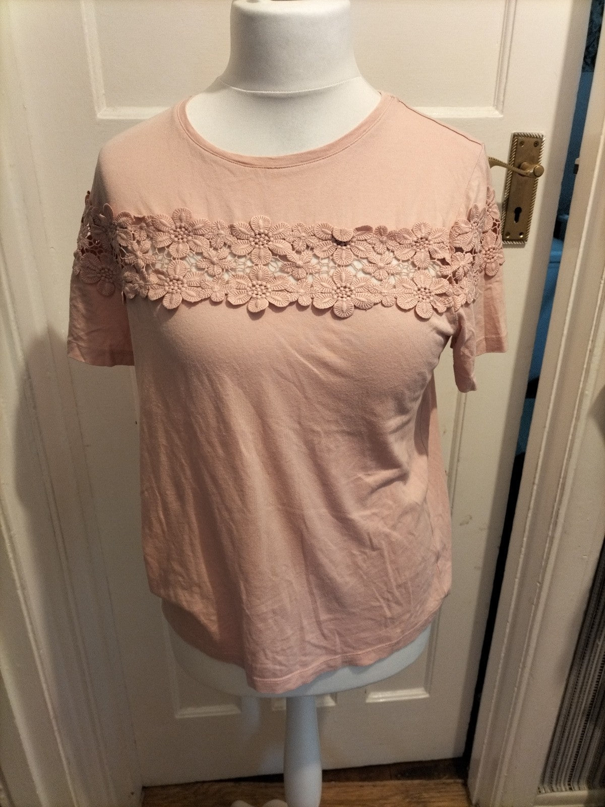 Ladies Size 12 Baby Pink Short Sleeved Lace Panel Top