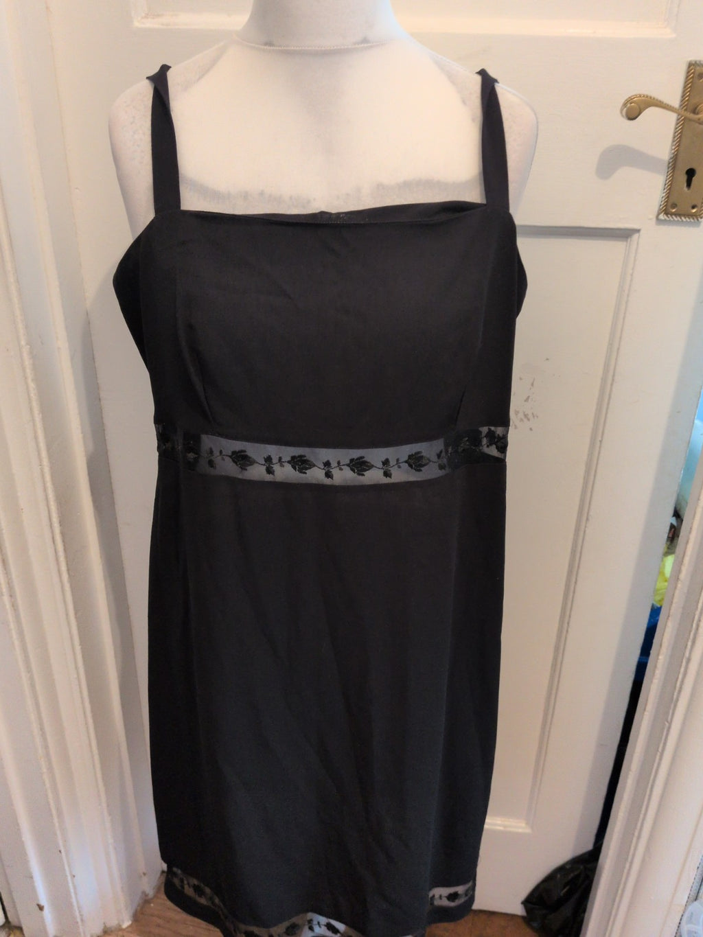 Dorothy Perkins 18 Black Sleeveless Midi Dress