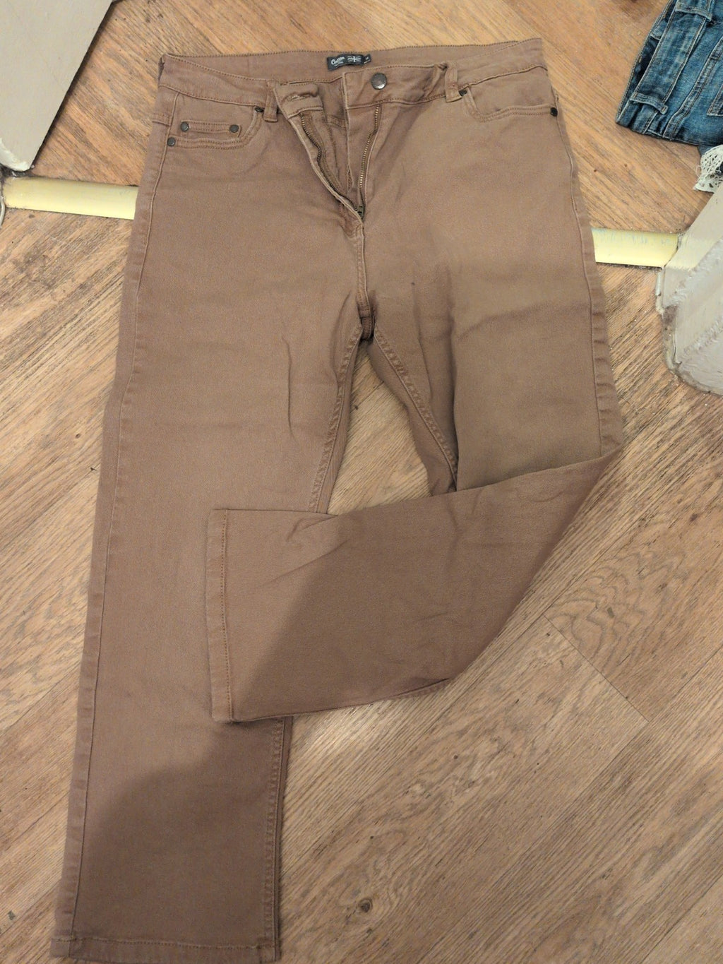 Cotton Traders 16 Brown Straight Denims Jeans