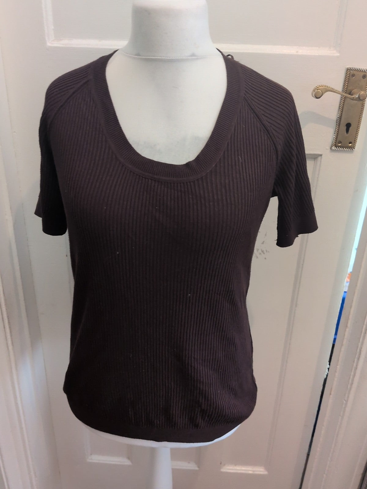 Kabi XL Dark Brown Ribbed Short Sleeve Top