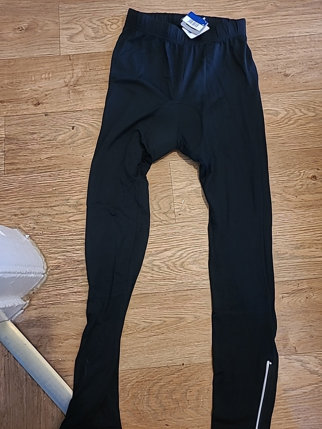 Brand New Ladies Movement Size Small Black Cycling Leggings