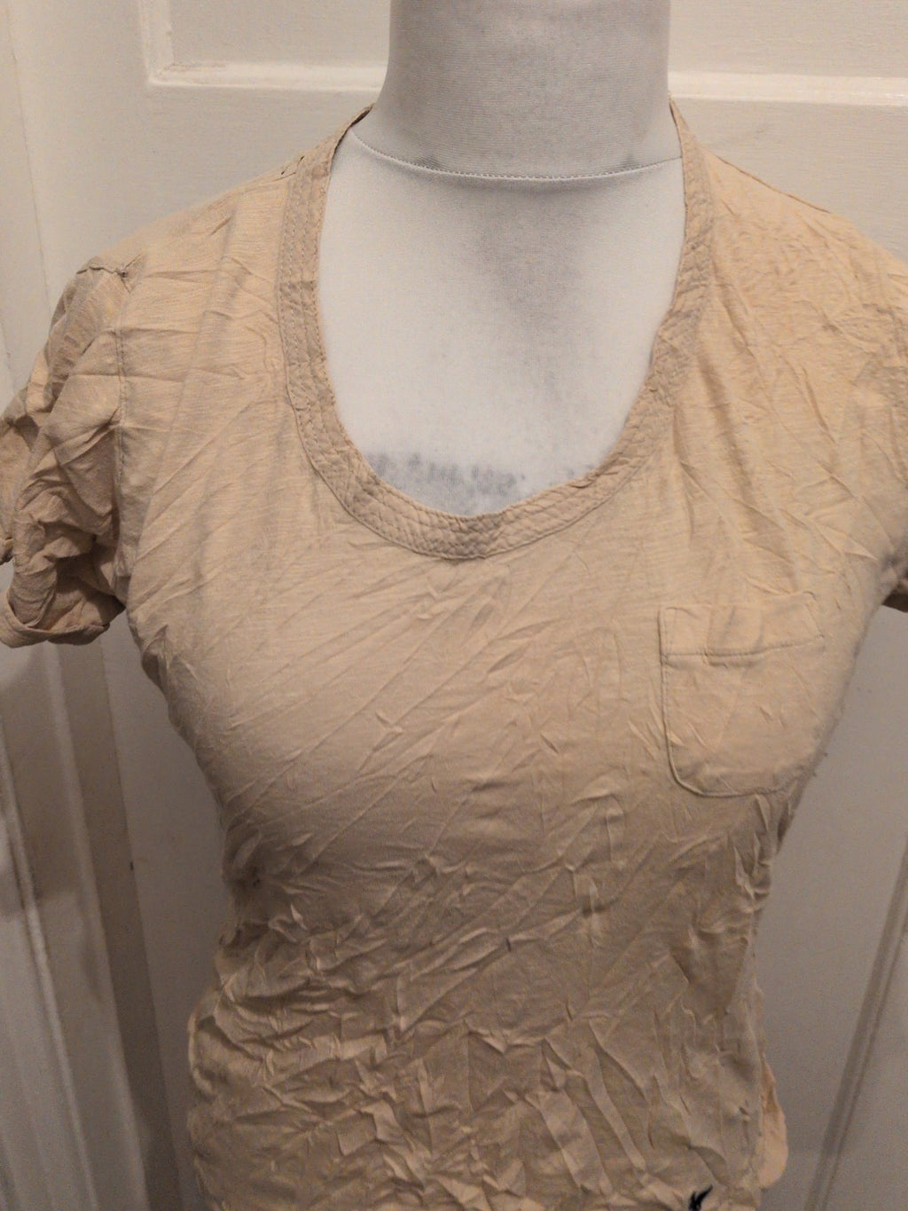 Country Rose Medium Beige Short Sleeve T-shirt