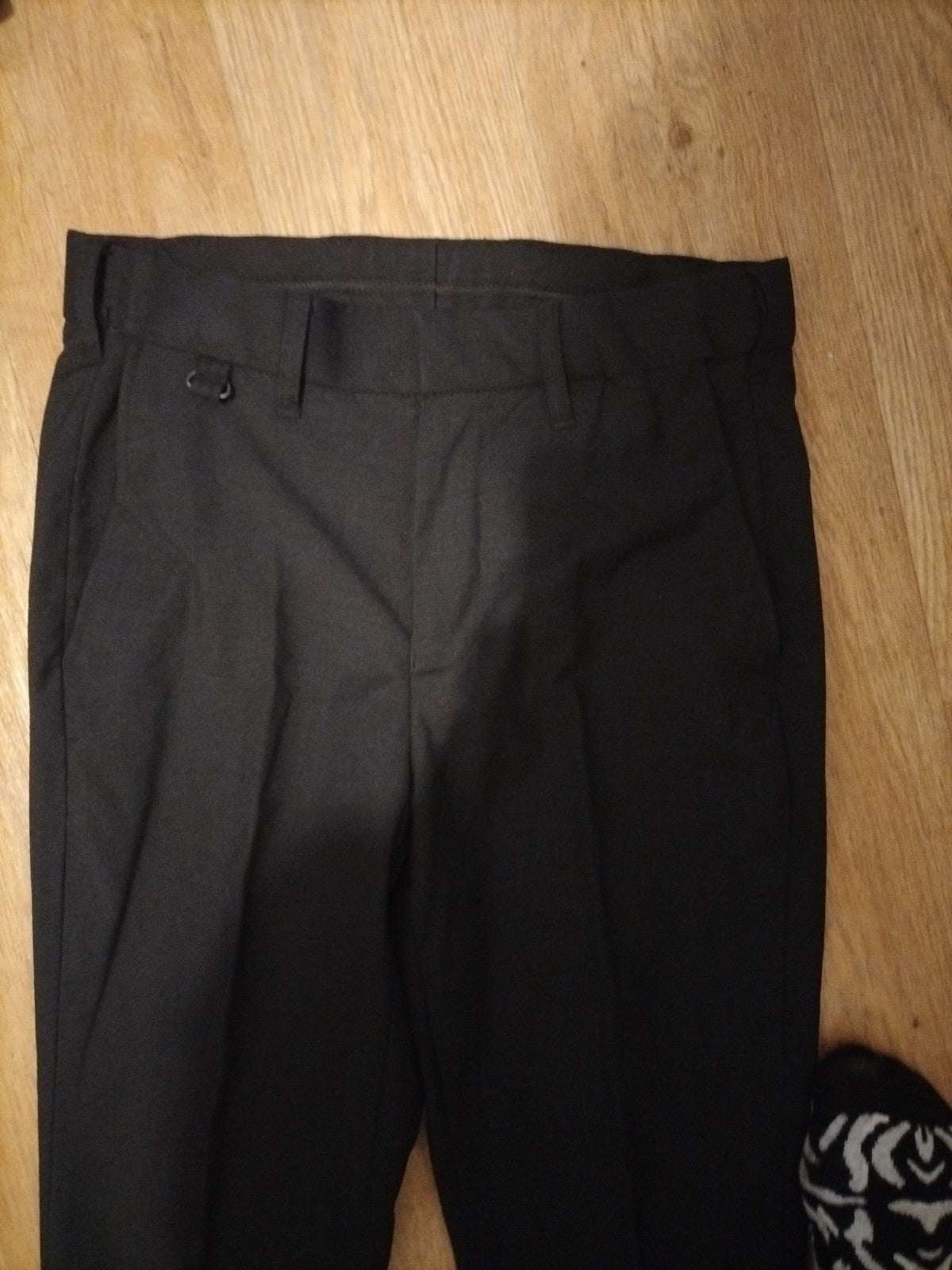 Ladies Dimensions Size 28x33 Black Trousers