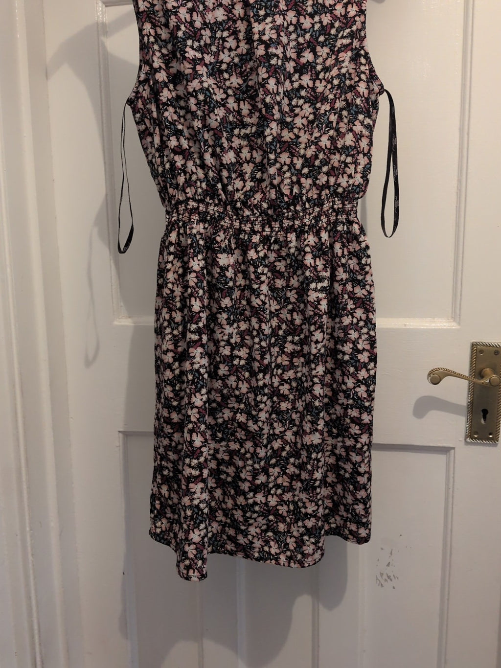 New Look 8 Black Floral Lined Fit And Flare Dress