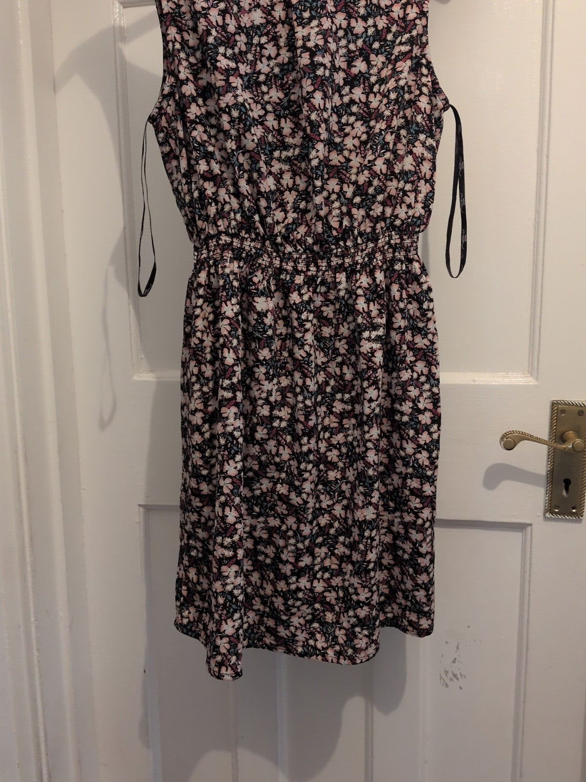 New Look 8 Black Floral Lined Fit And Flare Dress