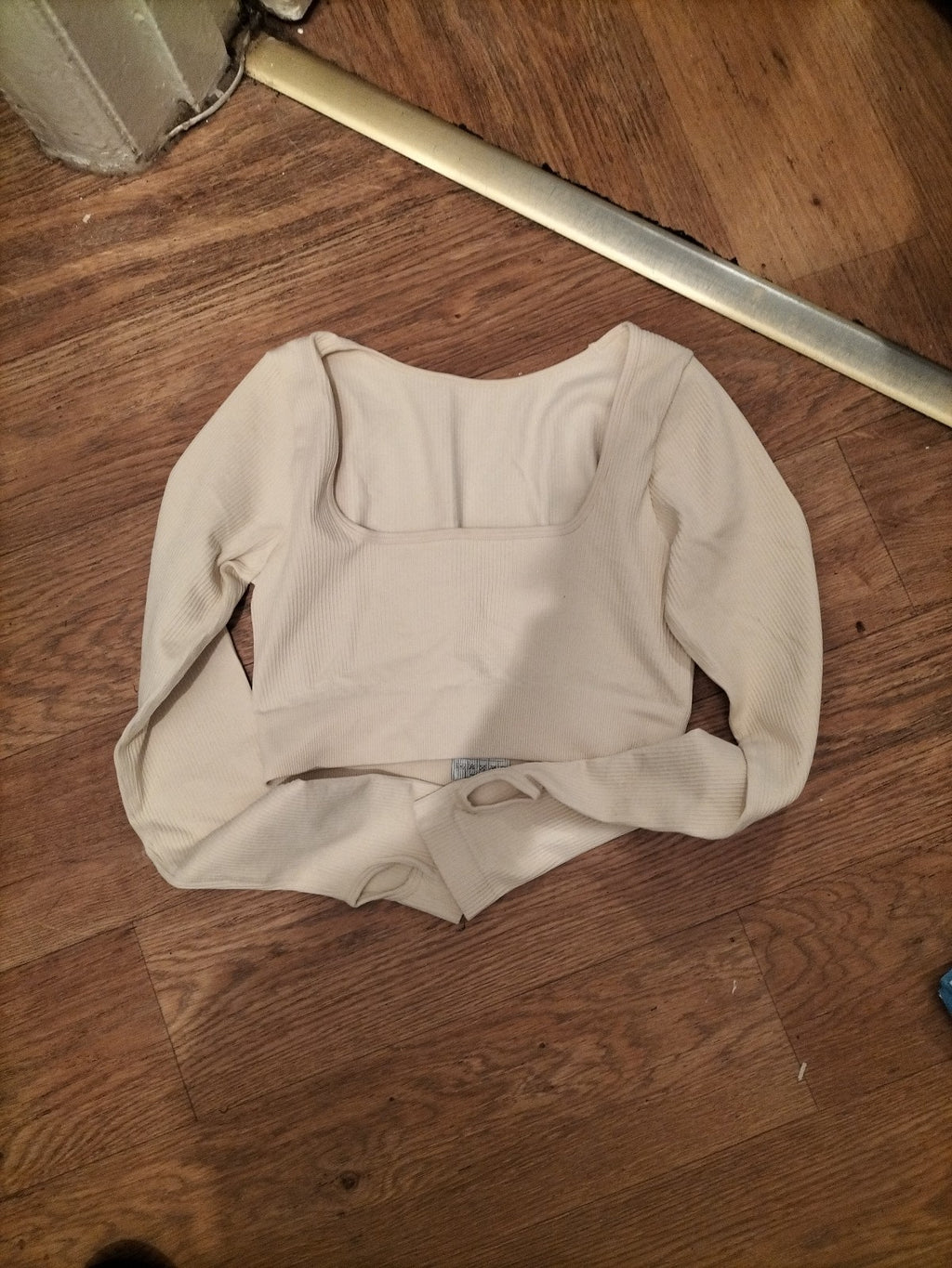 Ladies Size M Pale Beige Ribbed Nylon Top