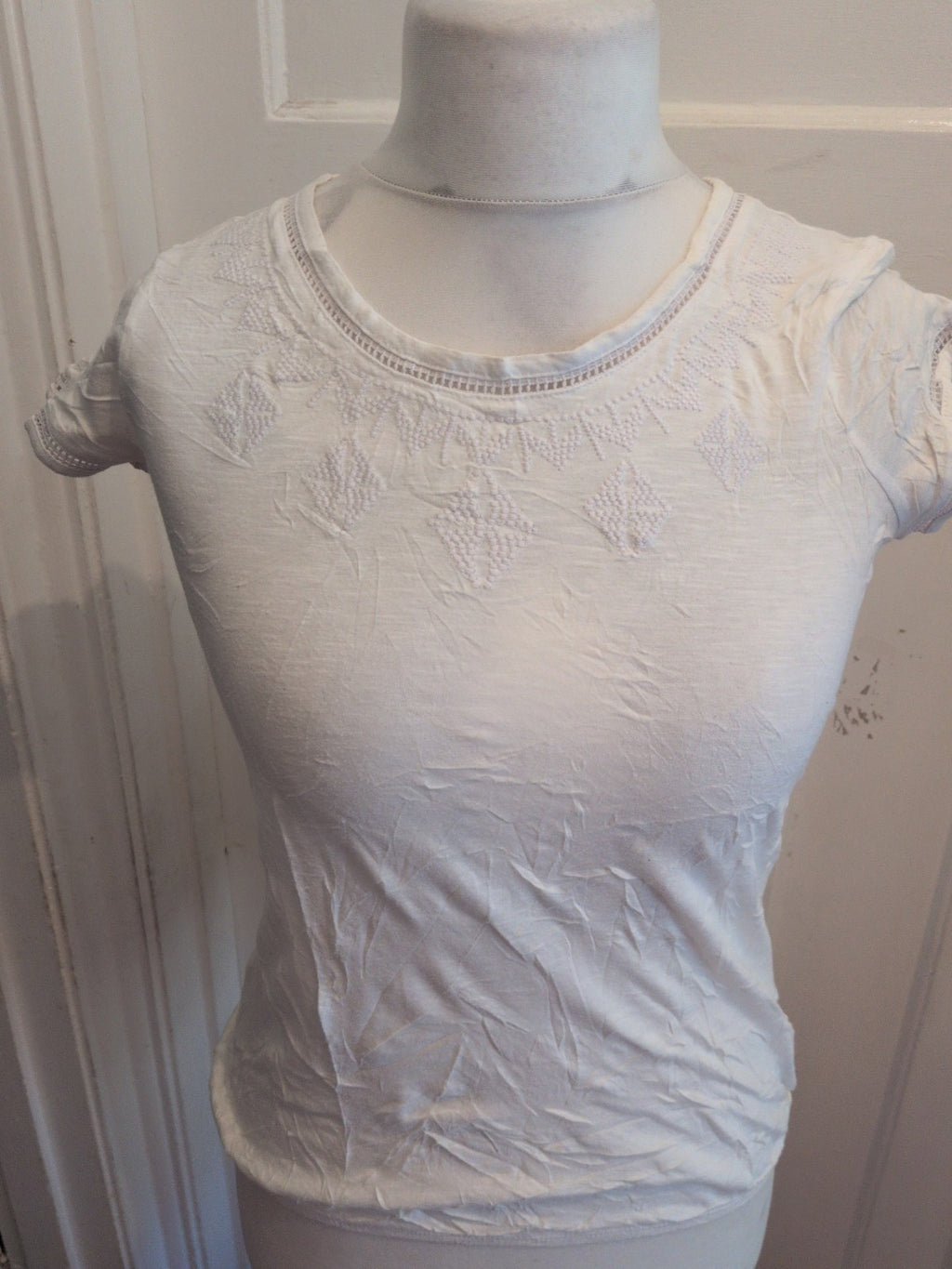 Next Essentials 8 White Embroidery Short Sleeve T-shirt