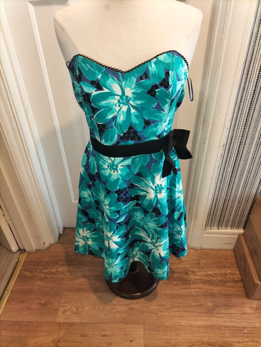 Ladies Brand New Strapless Party Dress Size 14 Bay, Green/ Blue