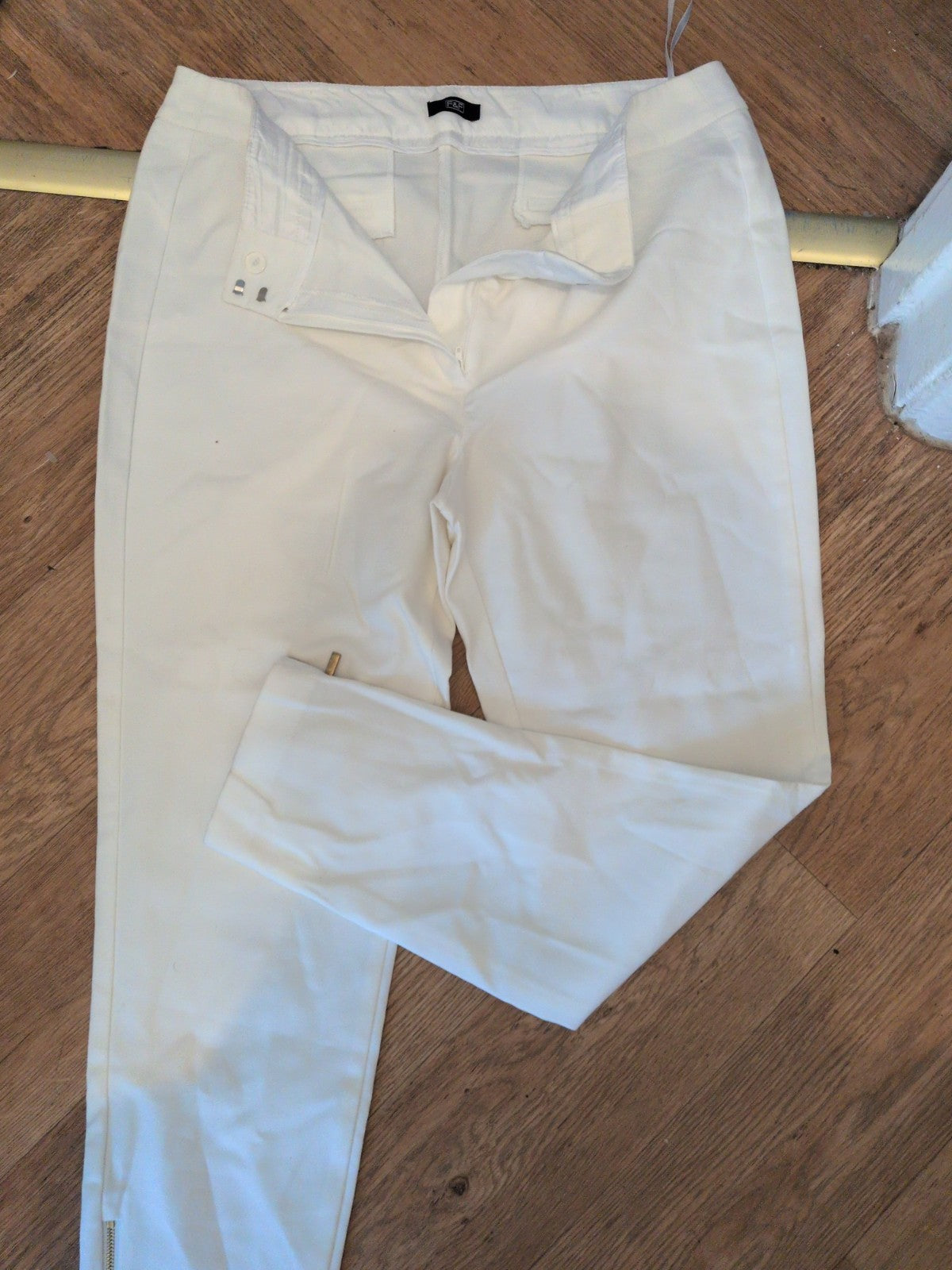 F&F 16 White Smart Trousers