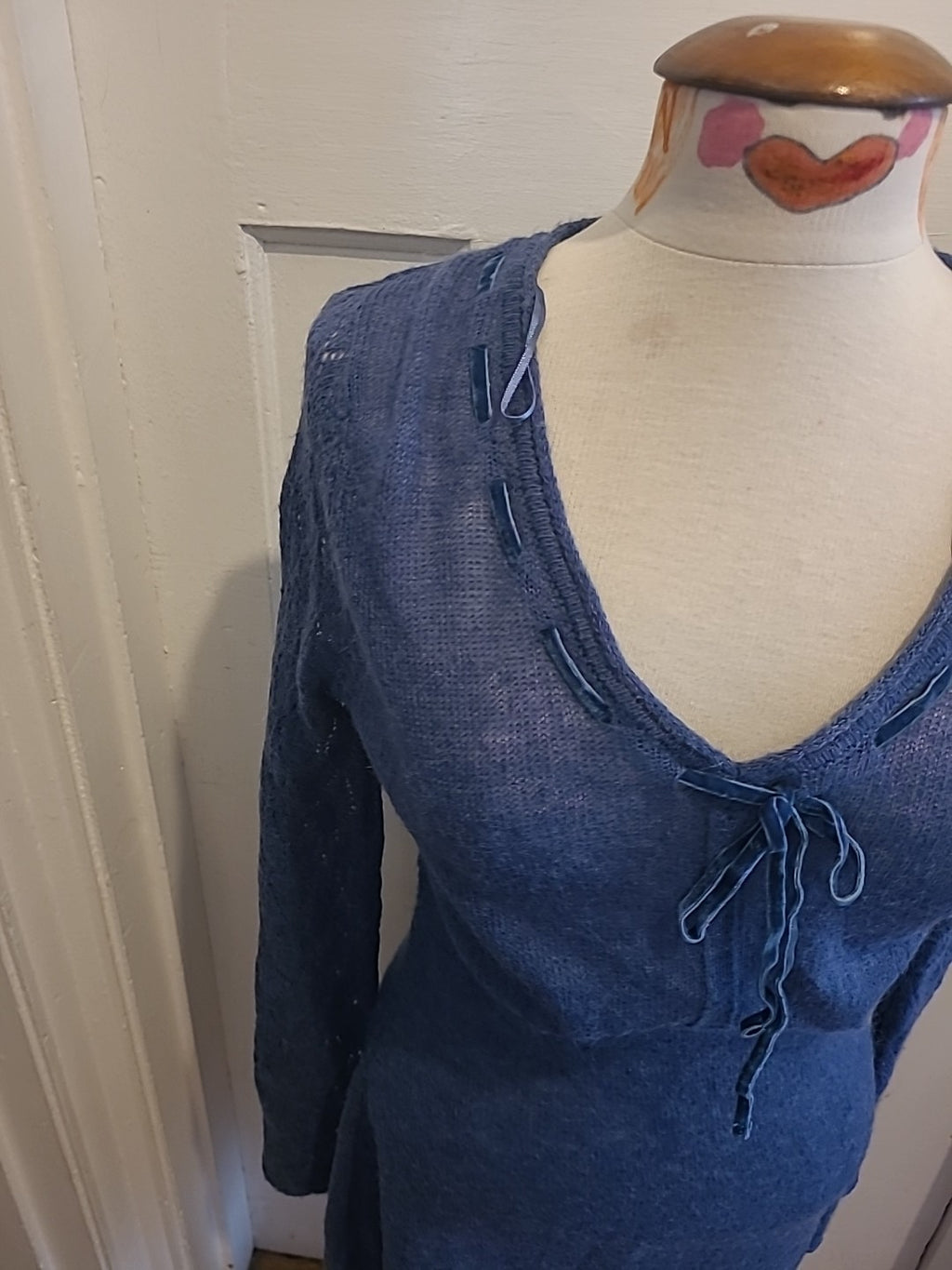 Ladies Pepperberry Size 10 Blue Soft Long Sleeved Dress