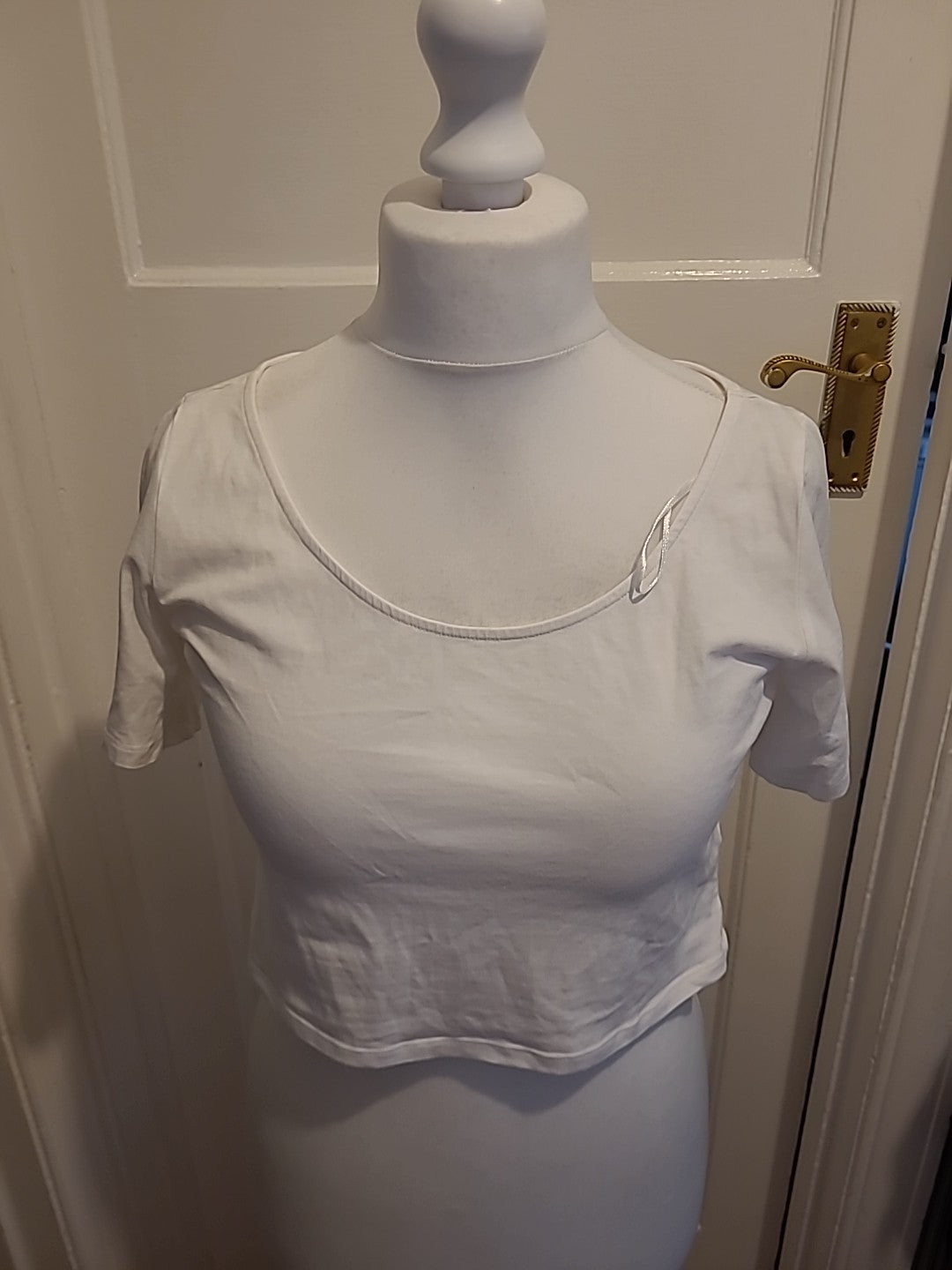 Ladies H&M Size Large White Short Sleeved Tshirt Tee