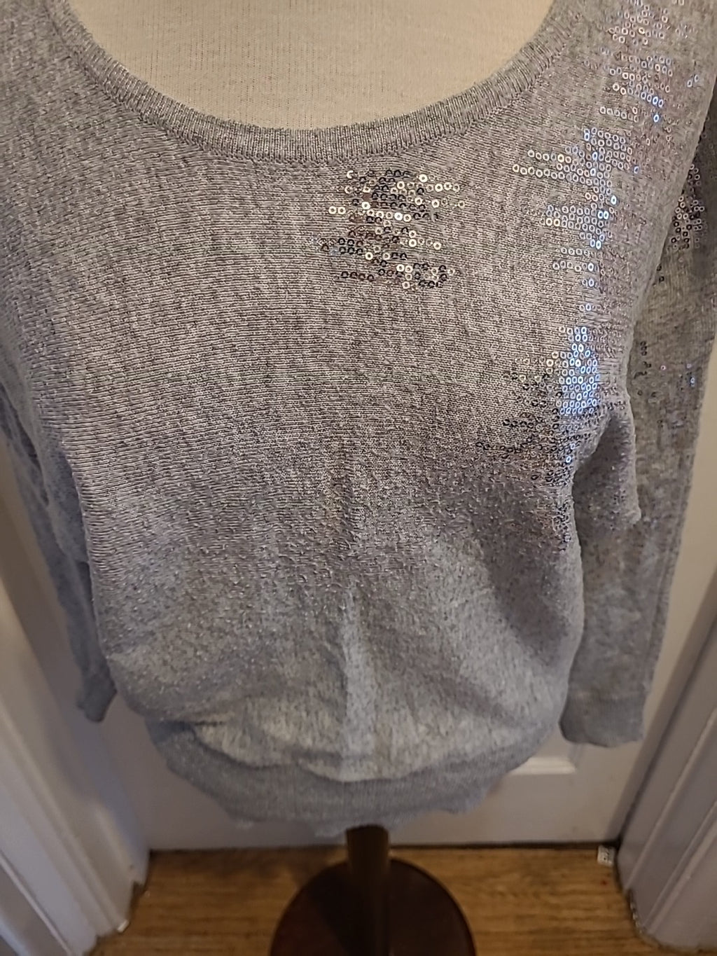 Ladies Apricot Size 10 Grey With Silver Sequin Long Sleeved Tshirt