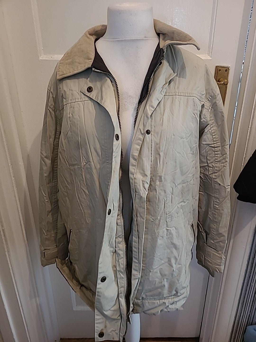 Ladies Target Dry Size 16 Cream Lined Coat