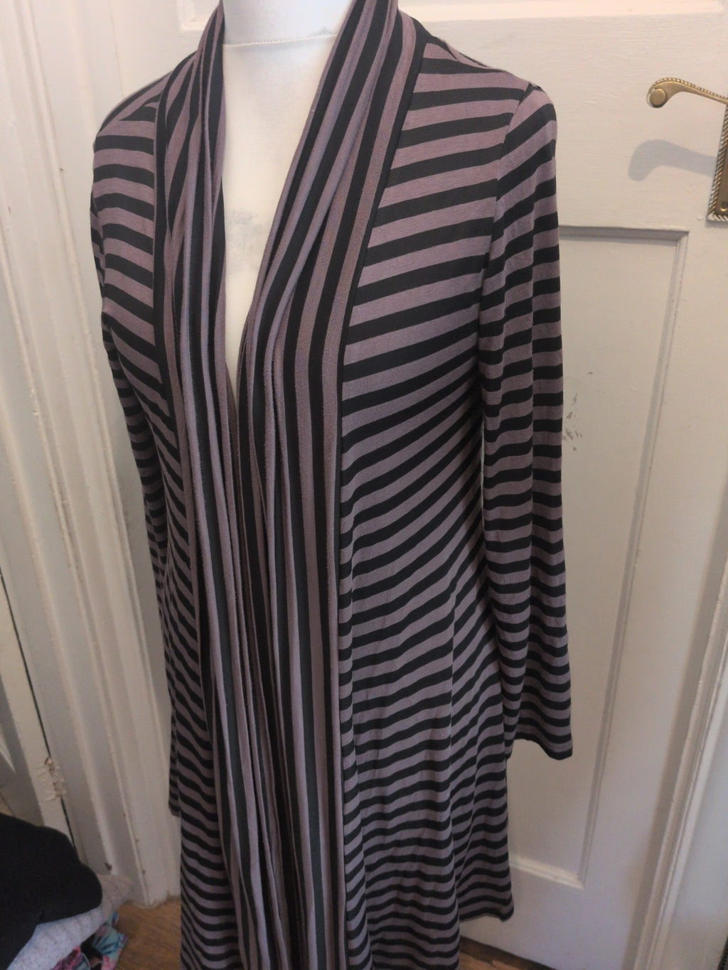 Izabel London 12 Black Stripe Front Tie Open Cardigan