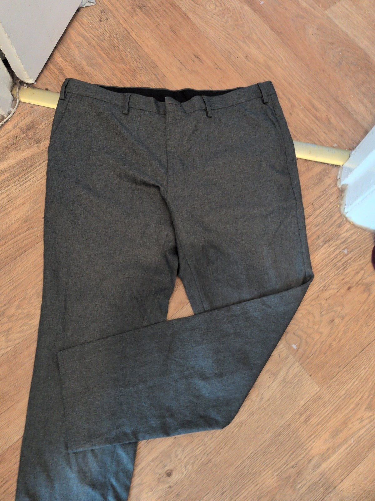 Mens Marks And Spencer 38" Leg 29 Skinny Grey Trousers Smart