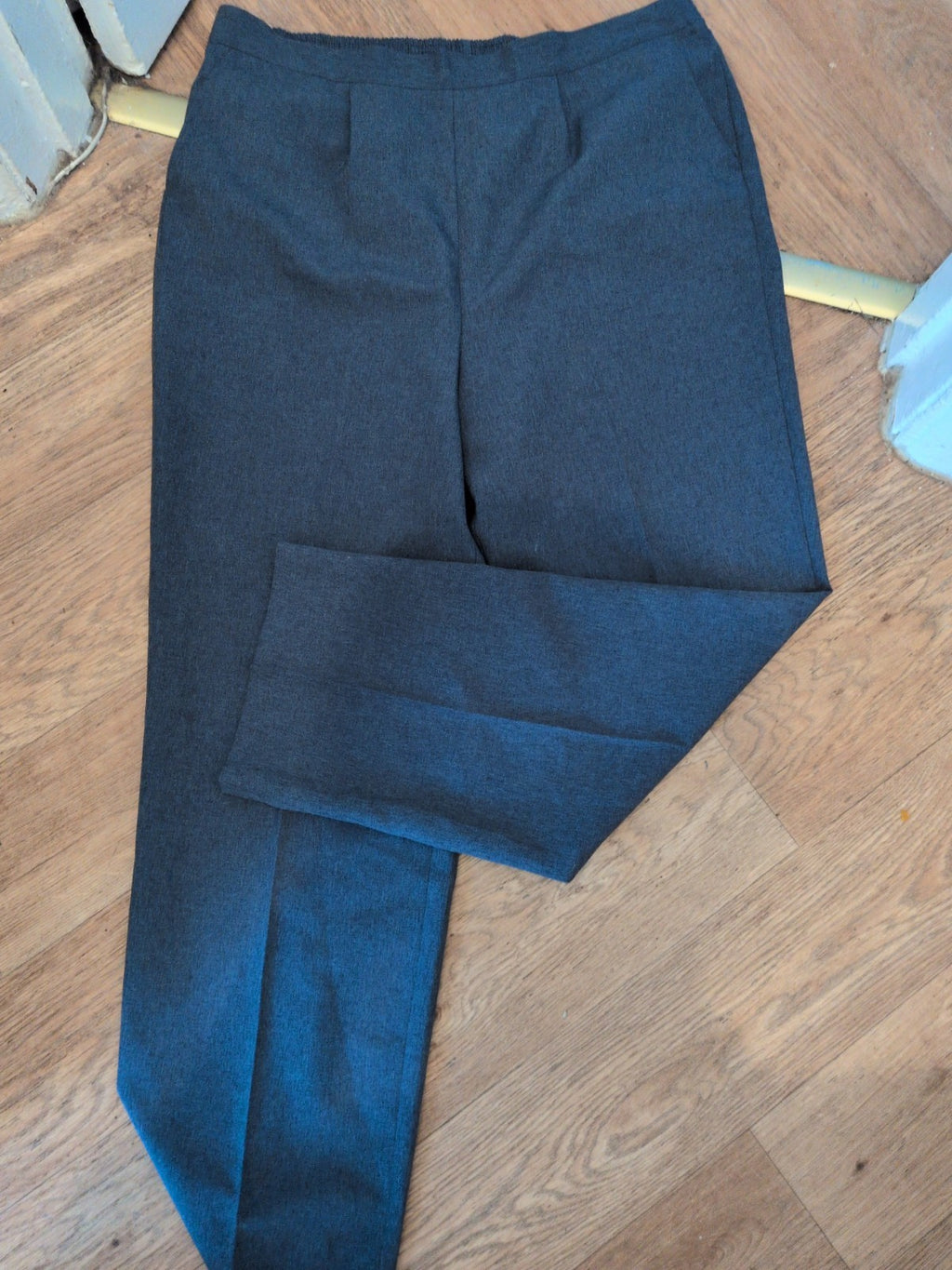 Bonmarche 18 Grey Elasticated Pull On Smart Trousers