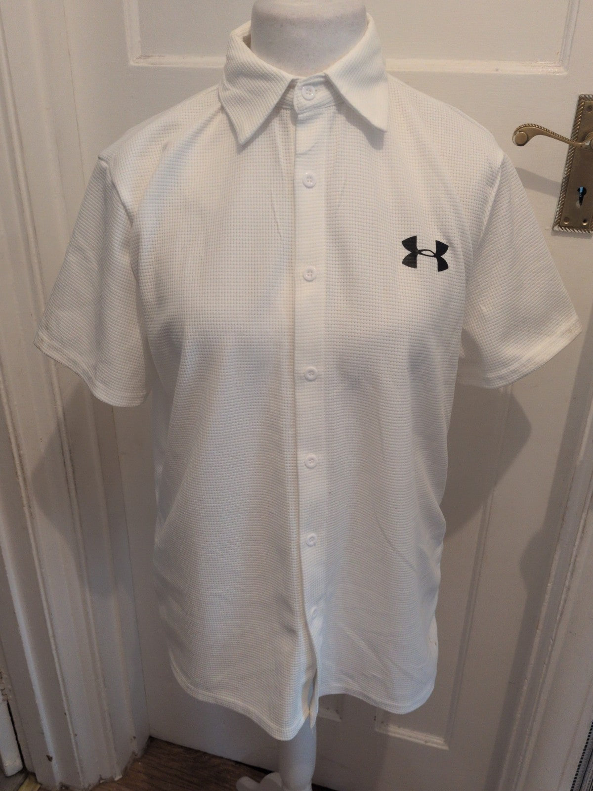 Under Armour Medium White Short Sleeve Polo