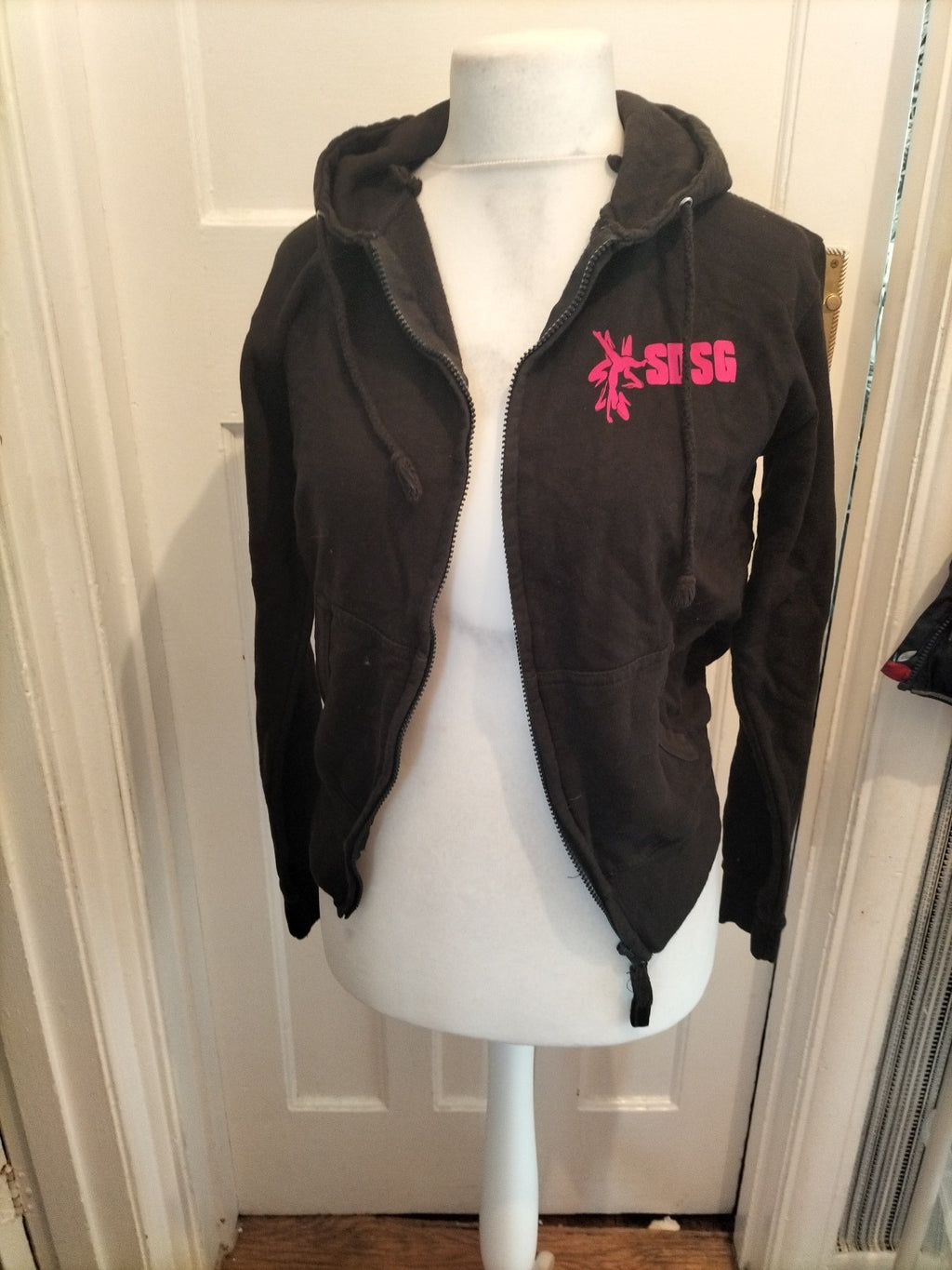 Ladies Size Medium Black And Pink Pullover Print Full Zip Hoodie