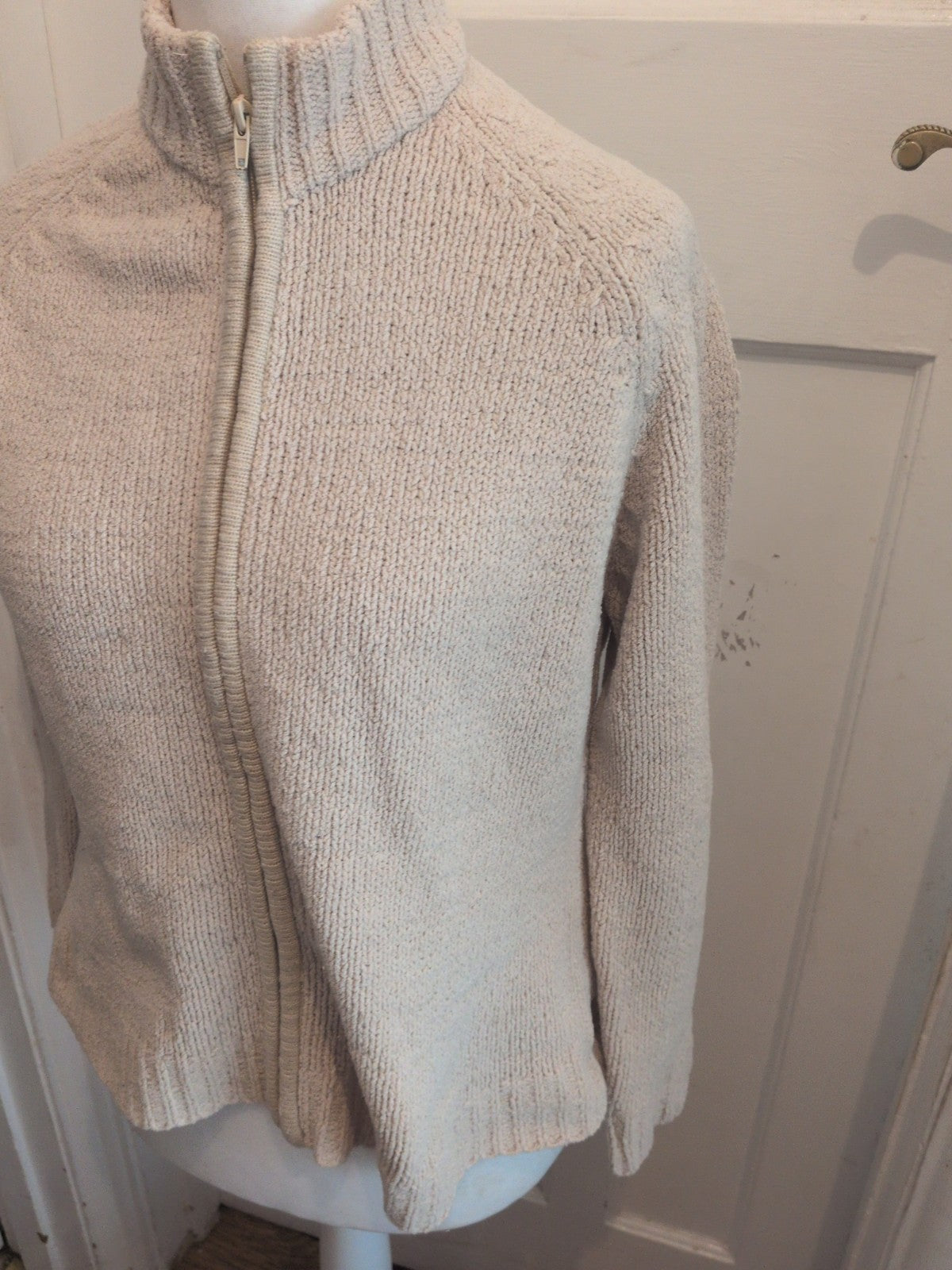 Ladies Tigi Size 14-16 Beige Full Zip Soft Jumper
