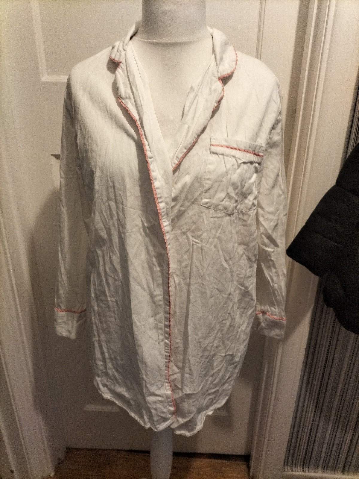 Ladies New Look Size Medium Wifey Pajamas Top