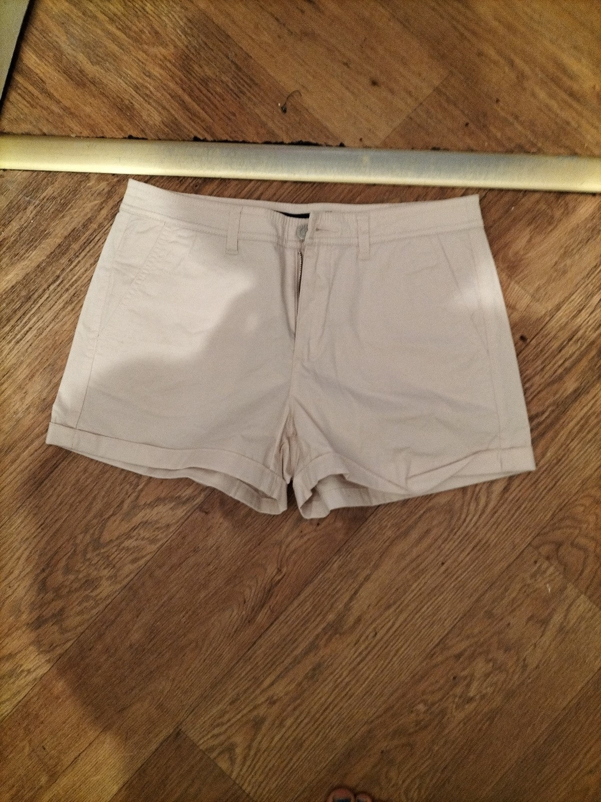 Ladies Mango Size Small Pale Pink Hot Pants