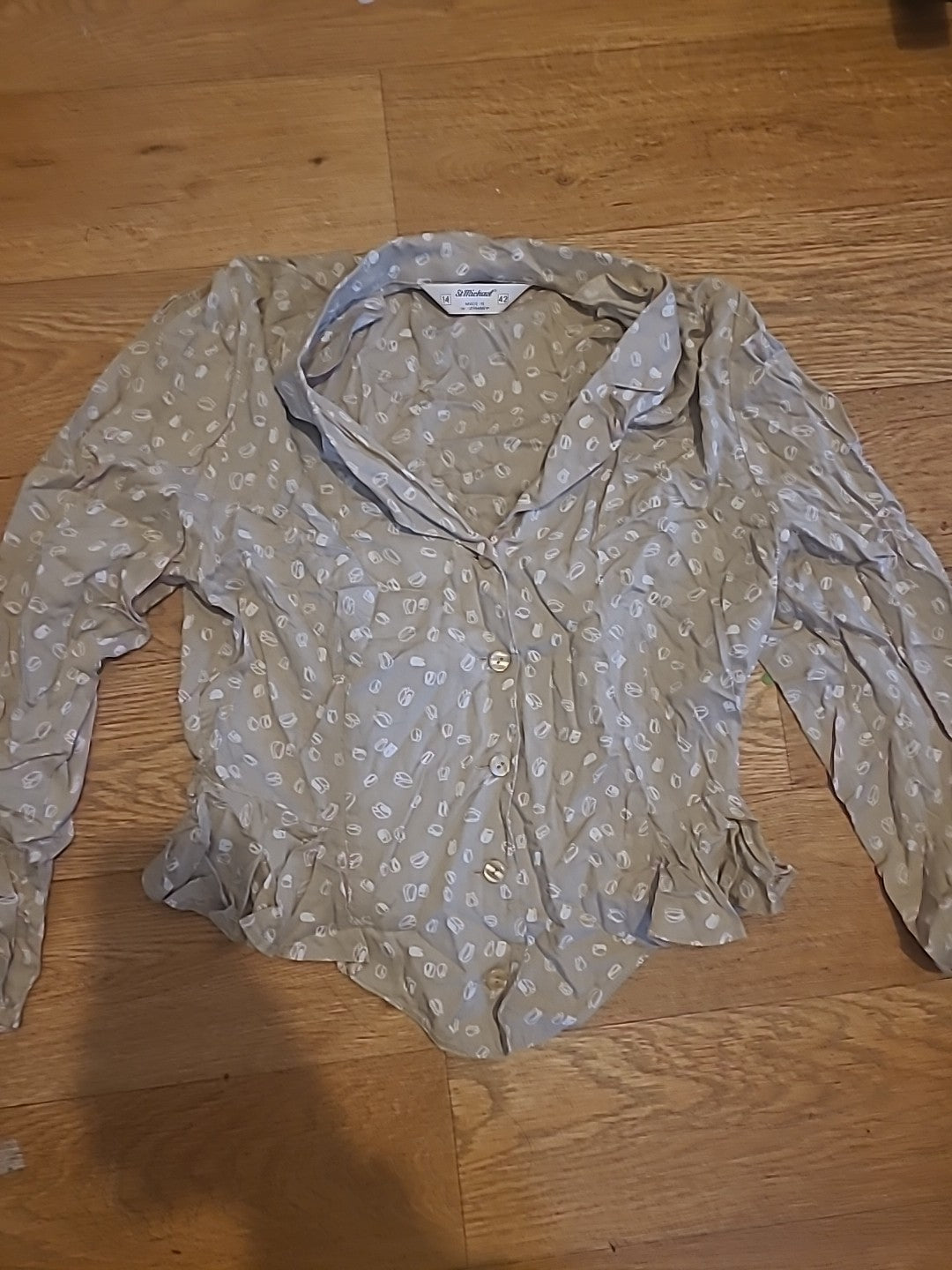 Ladies St Michael Size 14 White And Beige Patterned Long Sleeved Blouse