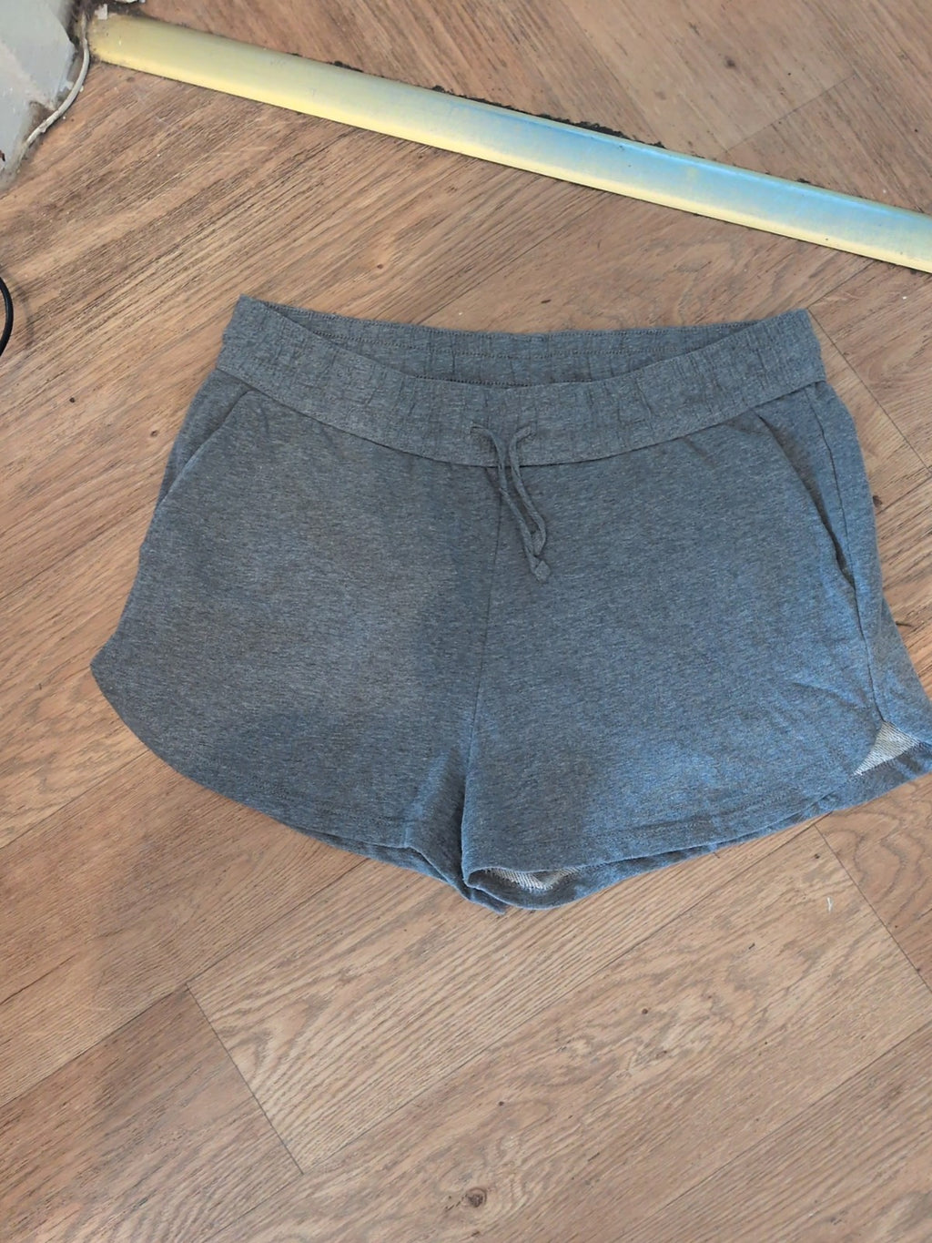 H&M Medium Grey Elasticated Shorts