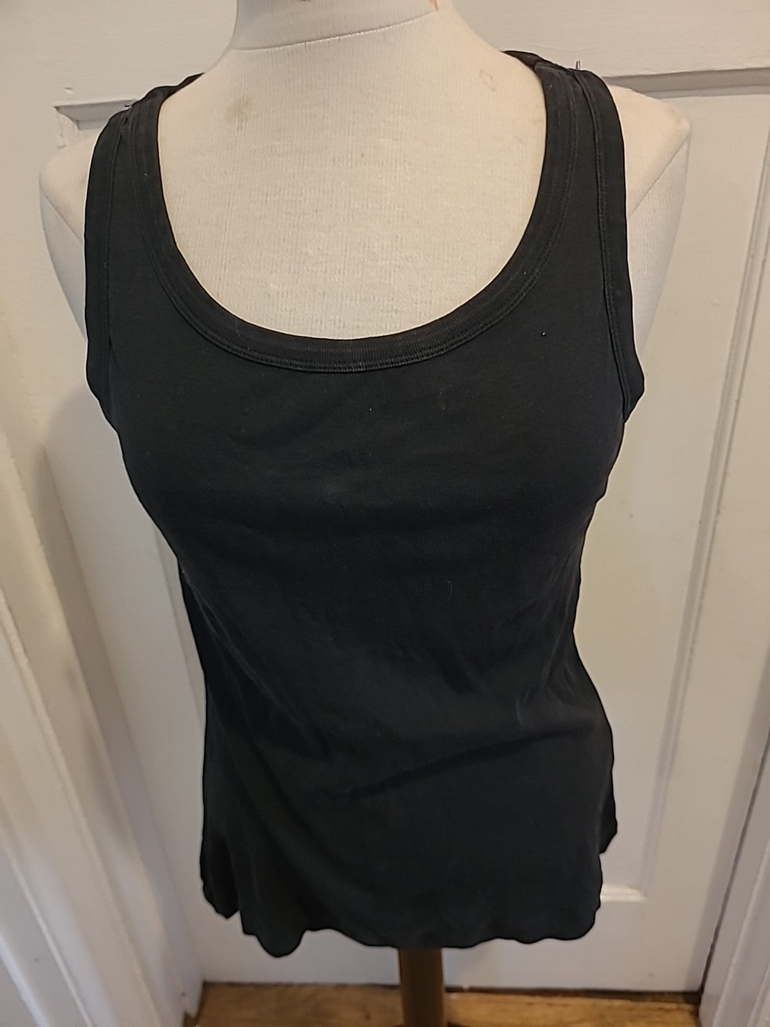 Ladies Tu Size 16 Black Vest Top(Couple Small Marks)