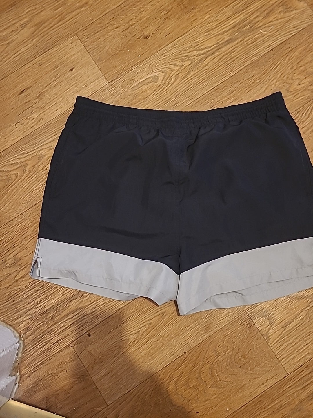 Mens Marks And Spencer Size Large Black/Grey Elasticated Shorts