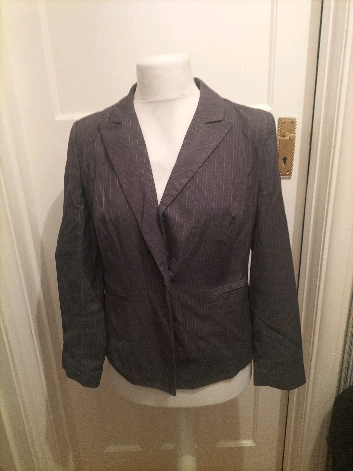 Ladies Marks And Spencer Size 14 Grey And White Striped Lined Padded Blazer