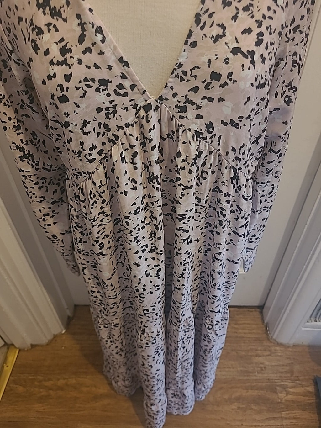 Ladies Pretty Lavish Size Small Pink Black Long Sleeved Dress