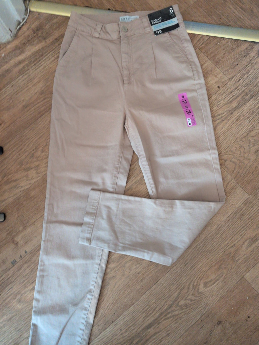 Brand New Denim&Co 6 Camel Casual Chino