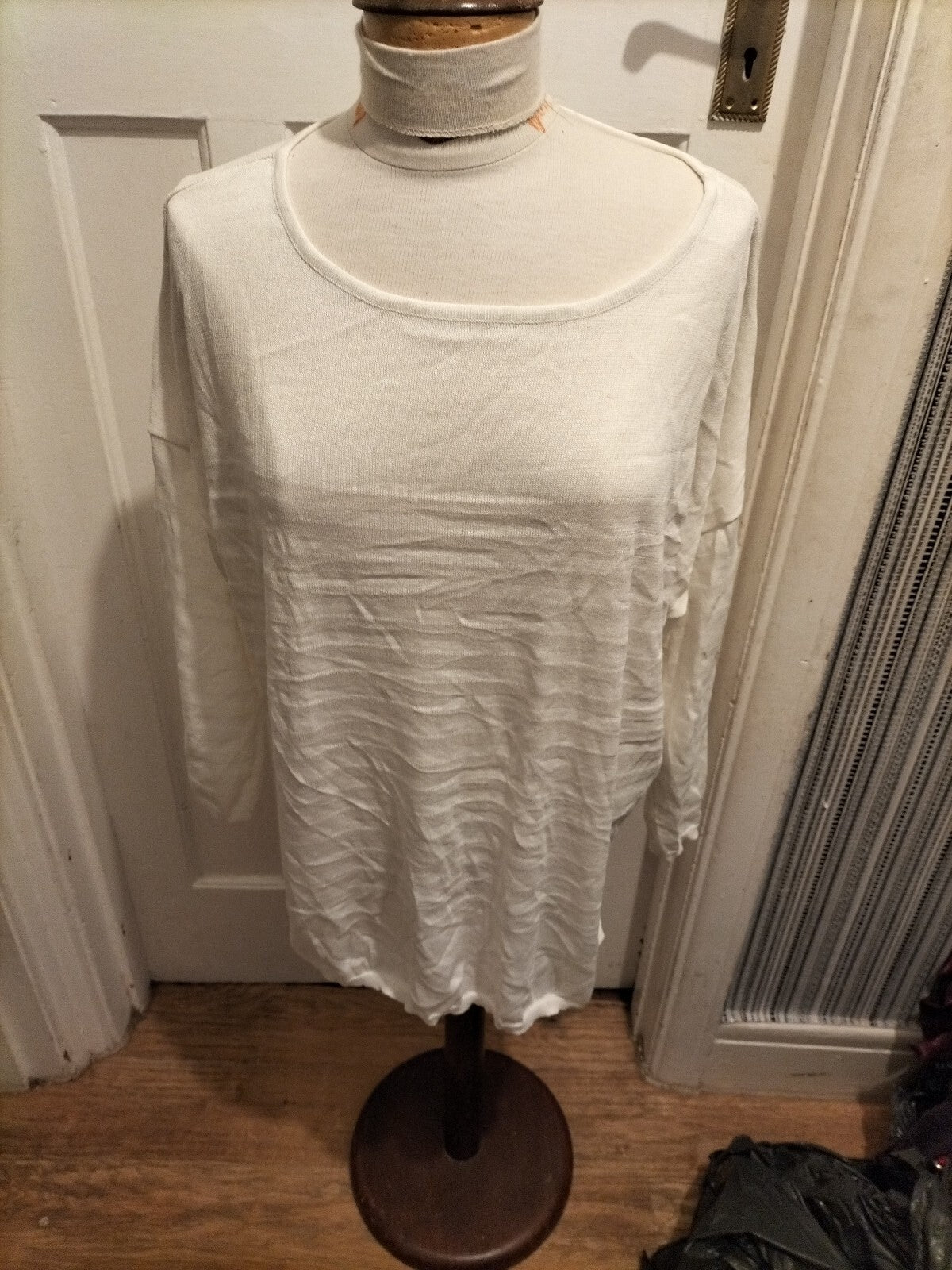 Ladies Skylo Size L/XL White Striped Long Sleeved Blouse